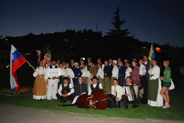 Beltinski folklorniki gostovali v Makedoniji